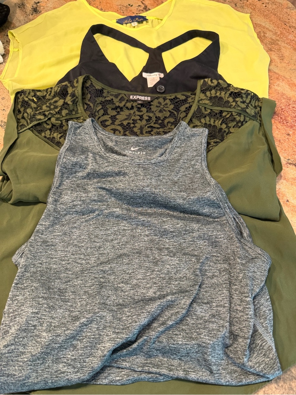 4 Piece Women’s Bundle